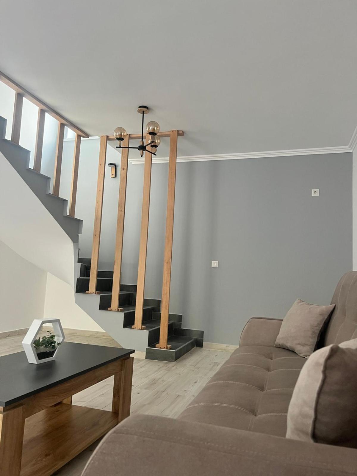 Stupari Hotel Saján Kültér fotó