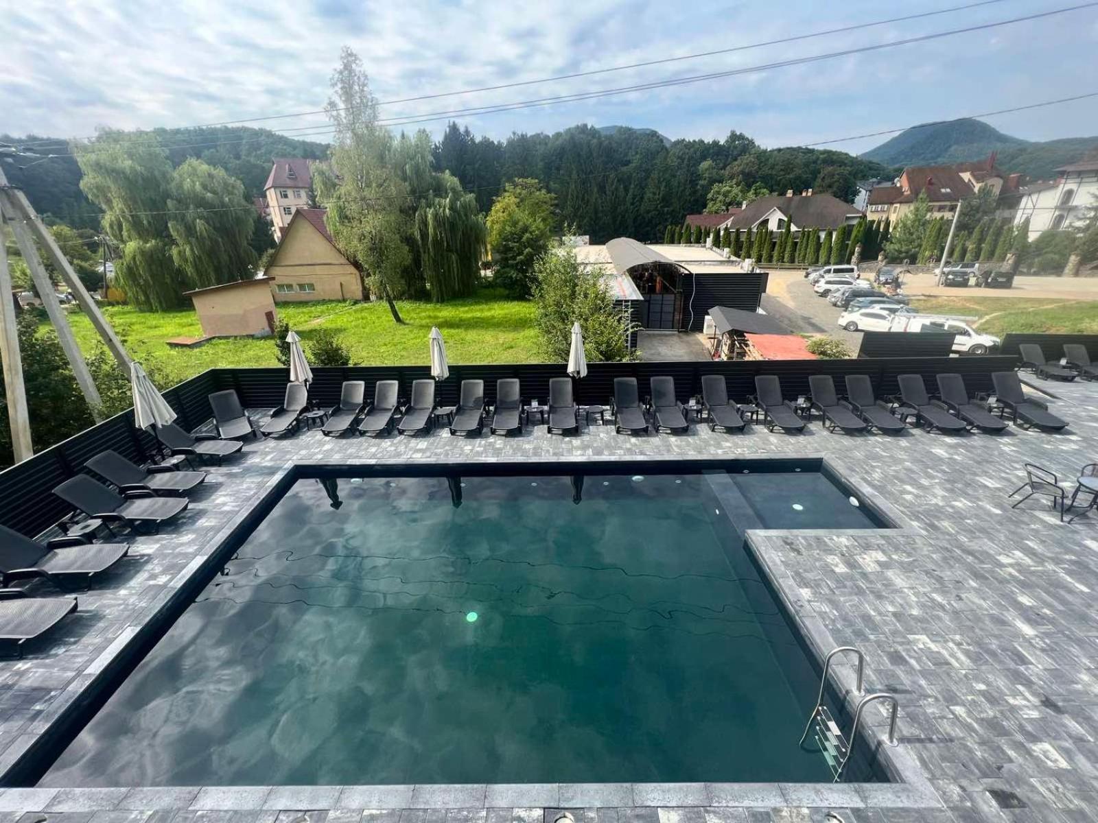 Stupari Hotel Saján Kültér fotó