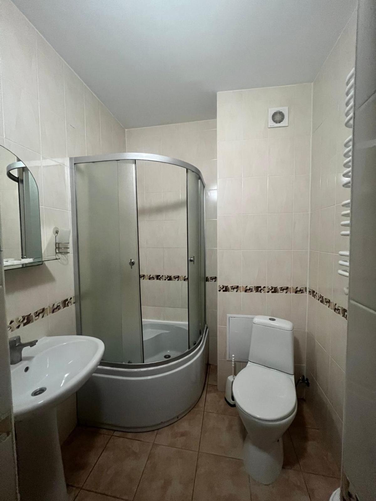 Stupari Hotel Saján Kültér fotó