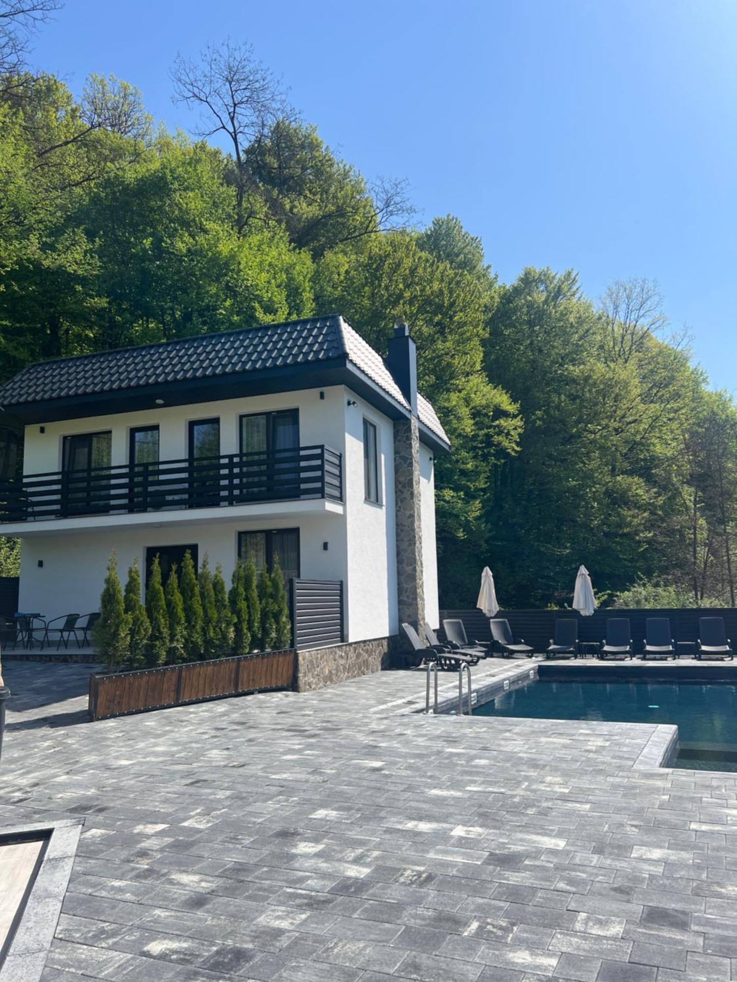 Stupari Hotel Saján Kültér fotó