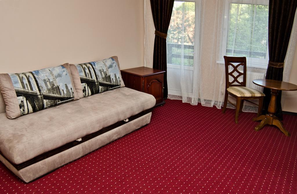 Stupari Hotel Saján Szoba fotó