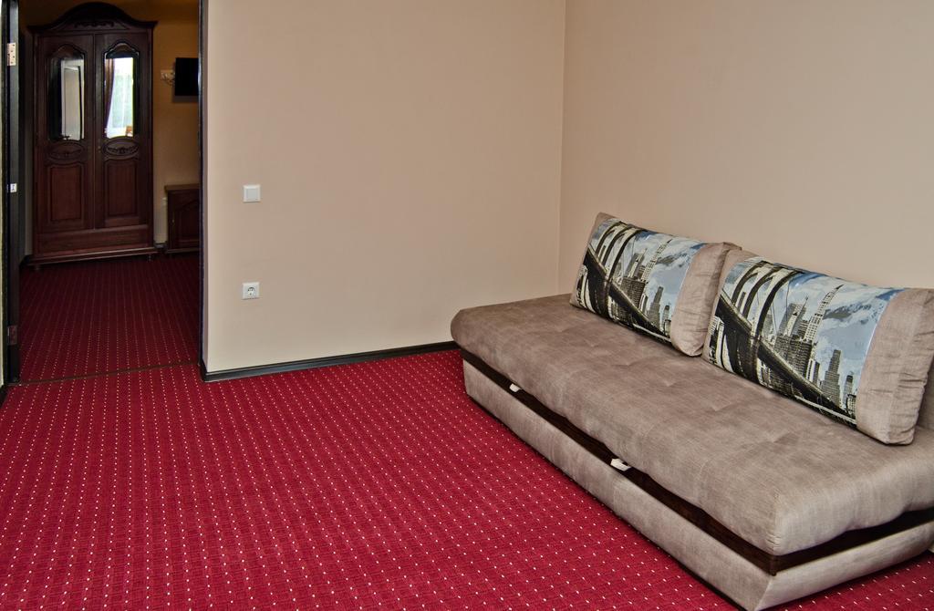 Stupari Hotel Saján Szoba fotó