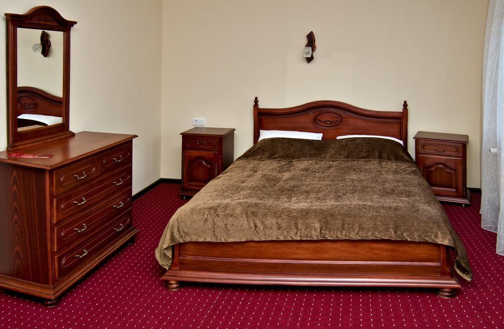 Stupari Hotel Saján Szoba fotó